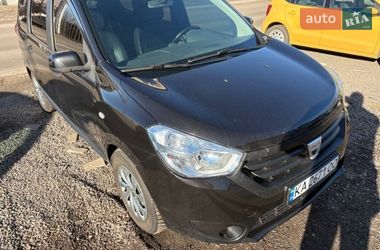 Мінівен Dacia Lodgy 2014 в Києві