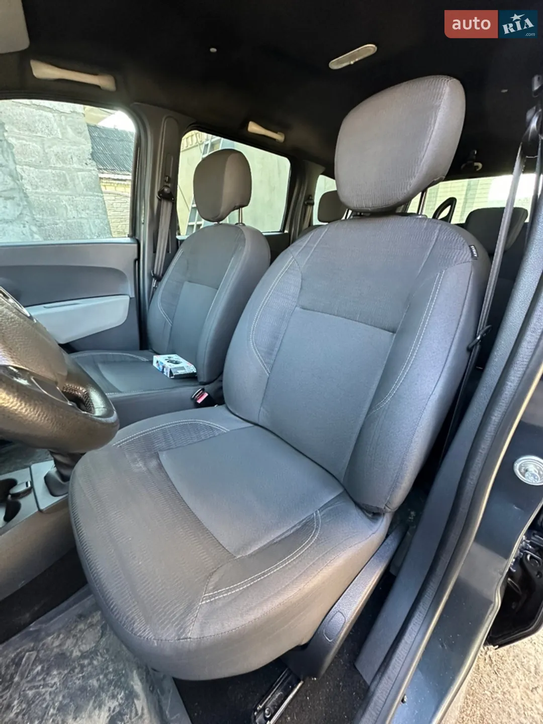 2016 Dacia Lodgy - мініатюра 10