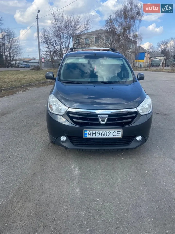 2013 Dacia Lodgy - мініатюра 17