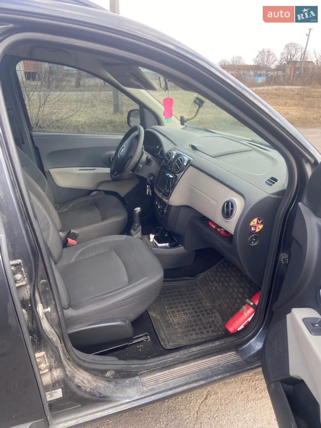 2014 Dacia Lodgy - мініатюра 5