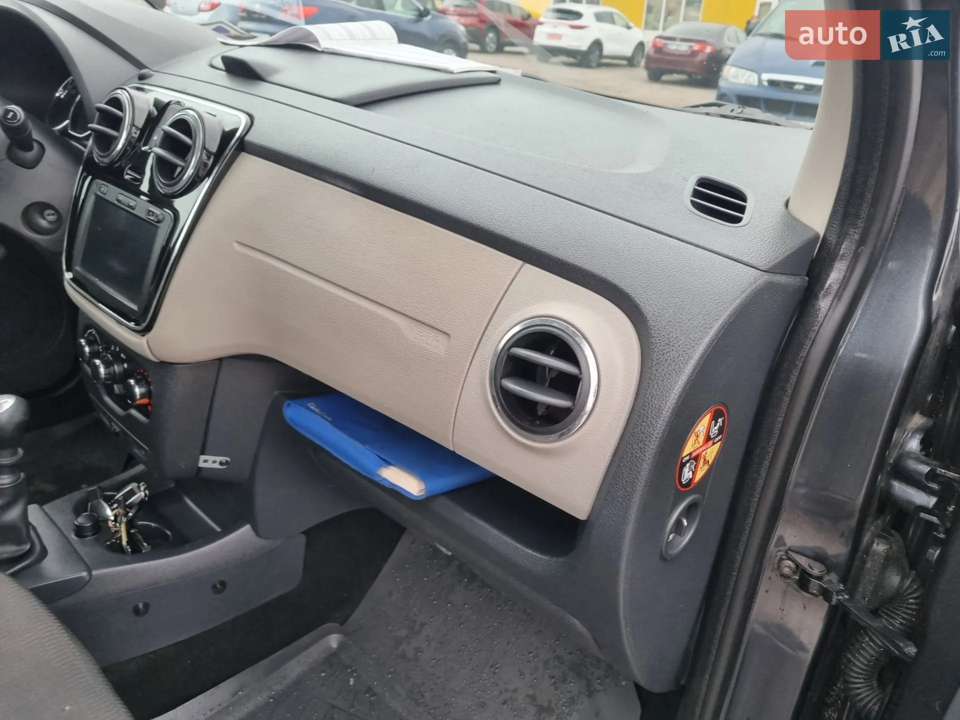 2012 Dacia Lodgy - мініатюра 28
