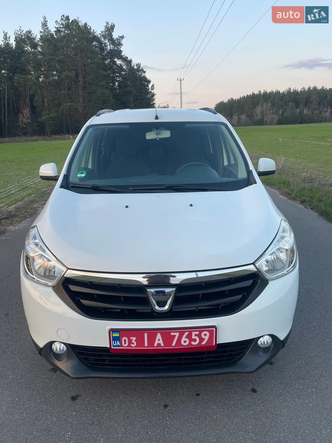 2016 Dacia Lodgy - мініатюра 2