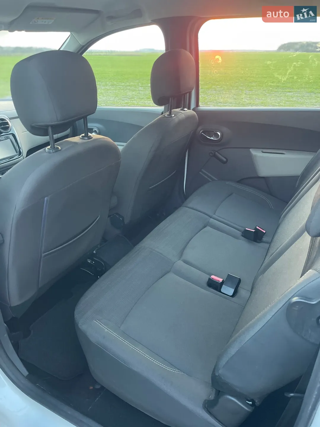 2016 Dacia Lodgy - мініатюра 34