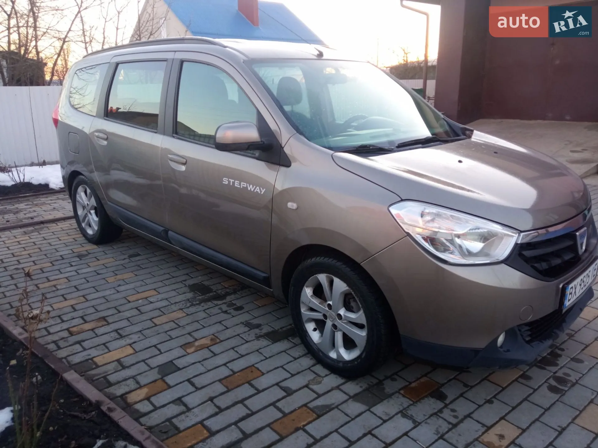 2012 Dacia Lodgy - мініатюра 3