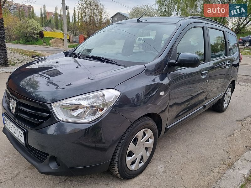 Dacia Lodgy 2012