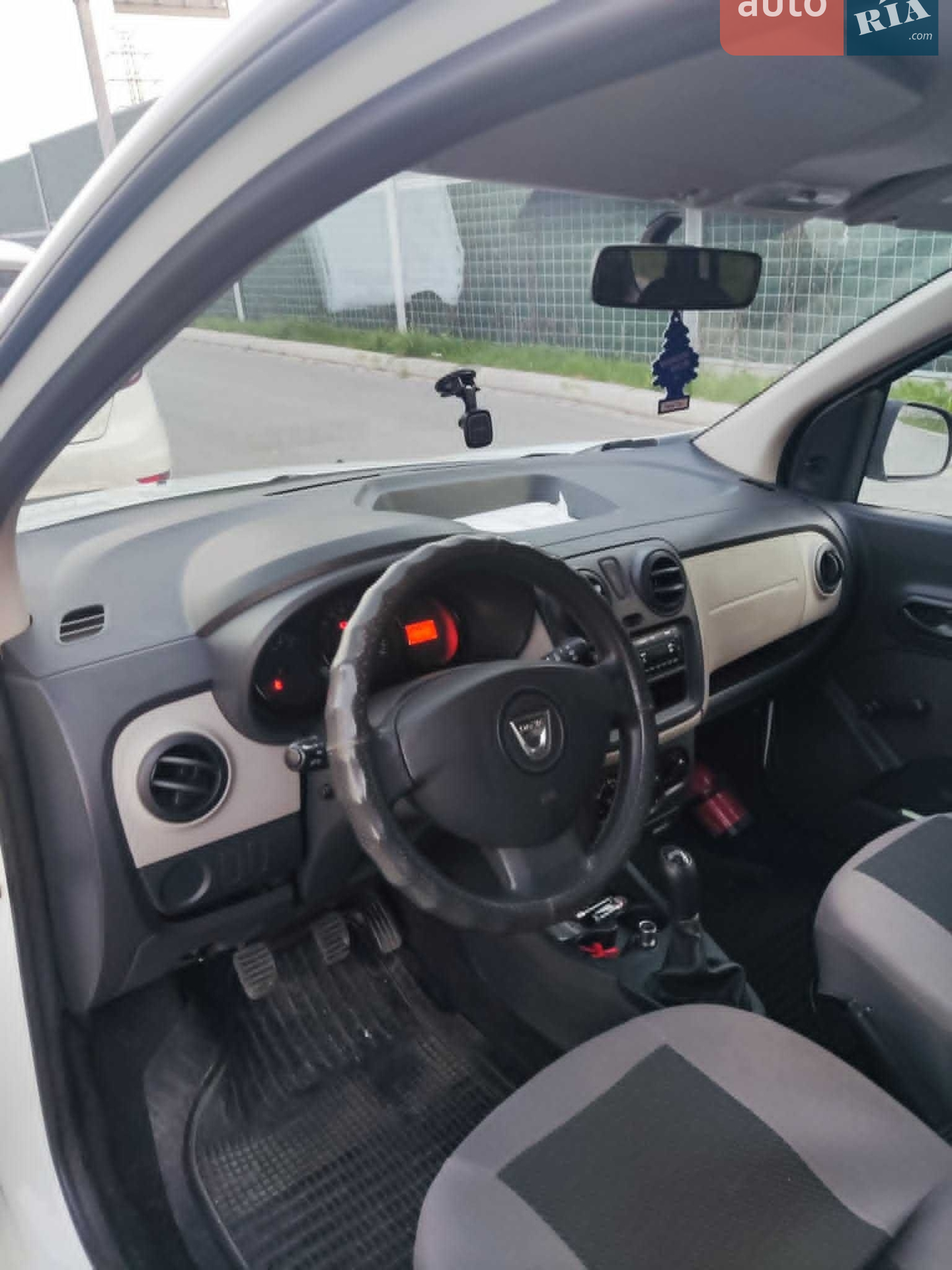 2012 Dacia Lodgy - мініатюра 5