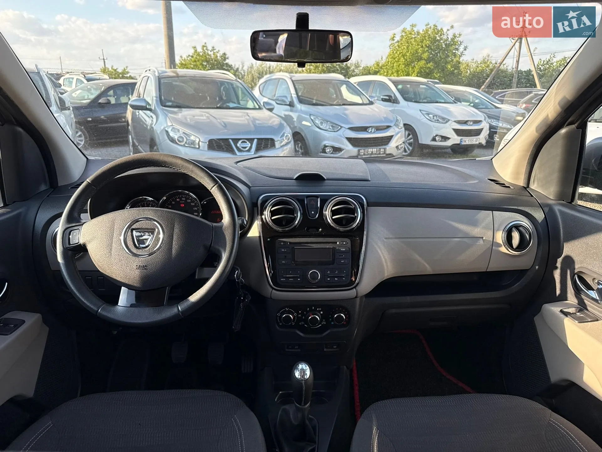 2012 Dacia Lodgy - мініатюра 21