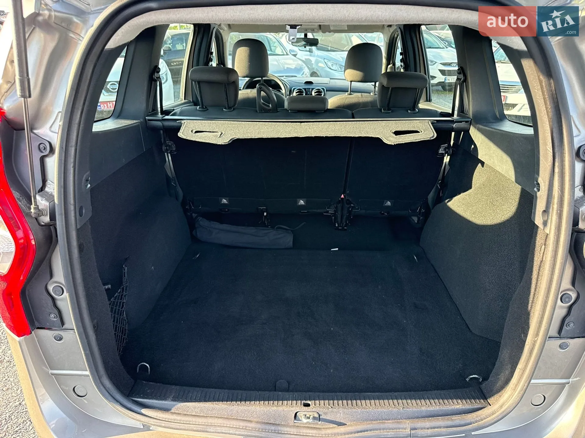 2012 Dacia Lodgy - мініатюра 30
