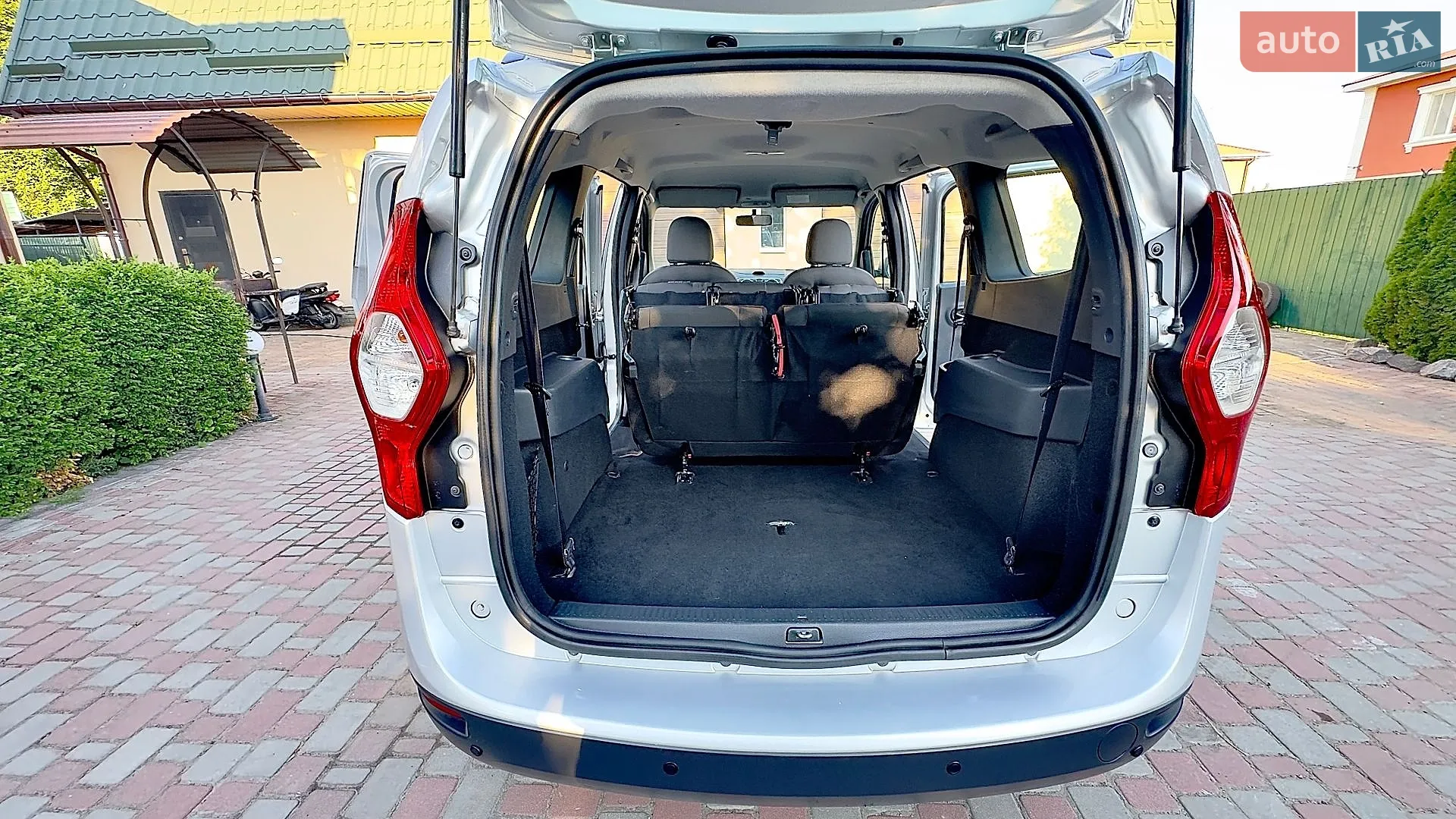 2012 Dacia Lodgy - мініатюра 36