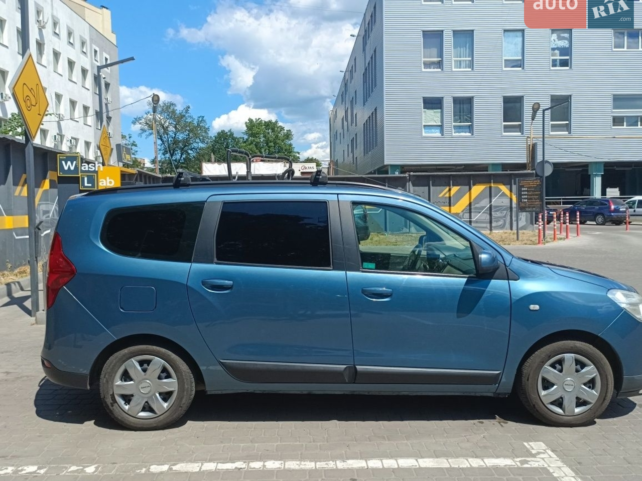 2013 Dacia Lodgy - мініатюра 23