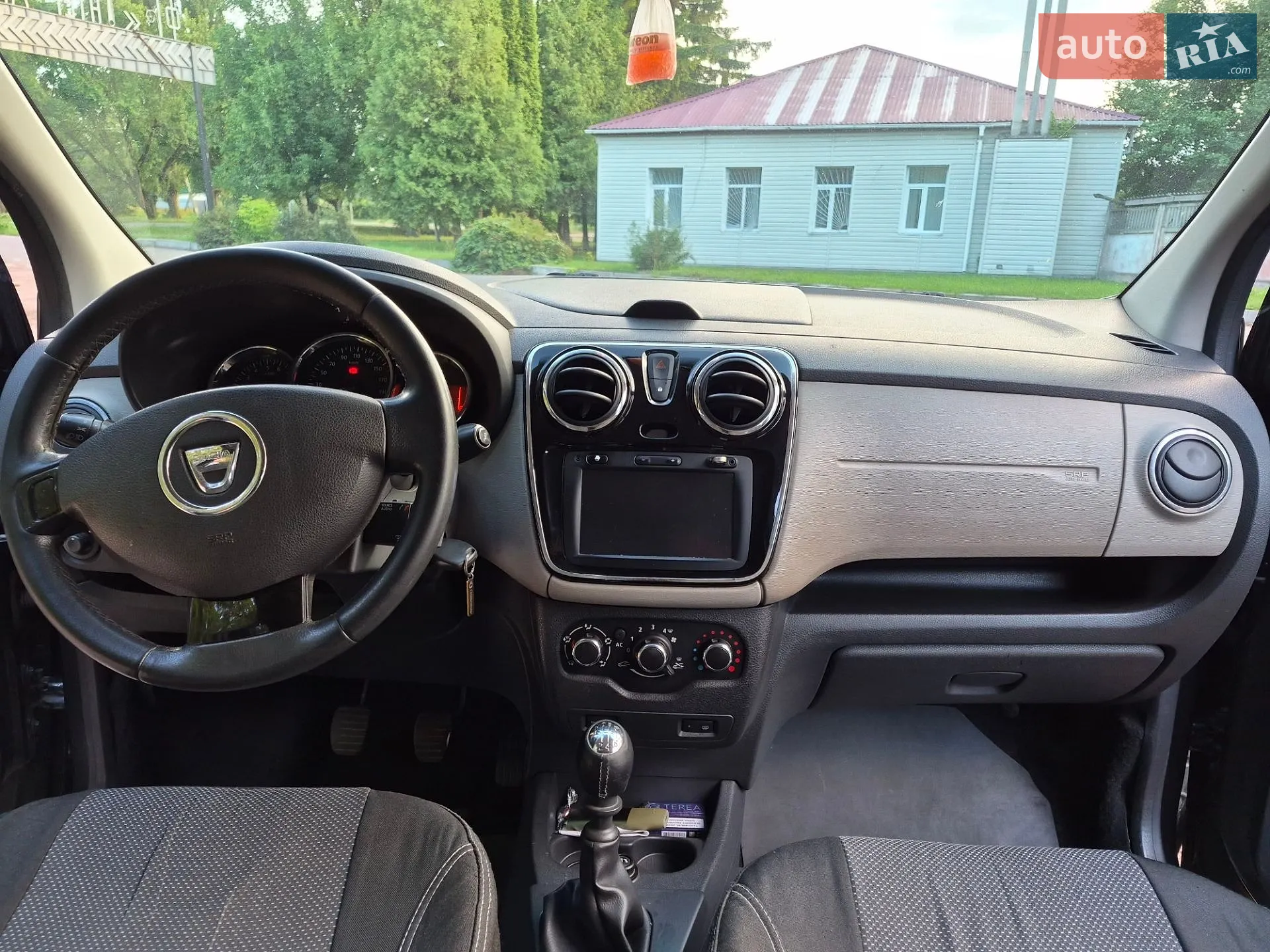 2013 Dacia Lodgy - мініатюра 11