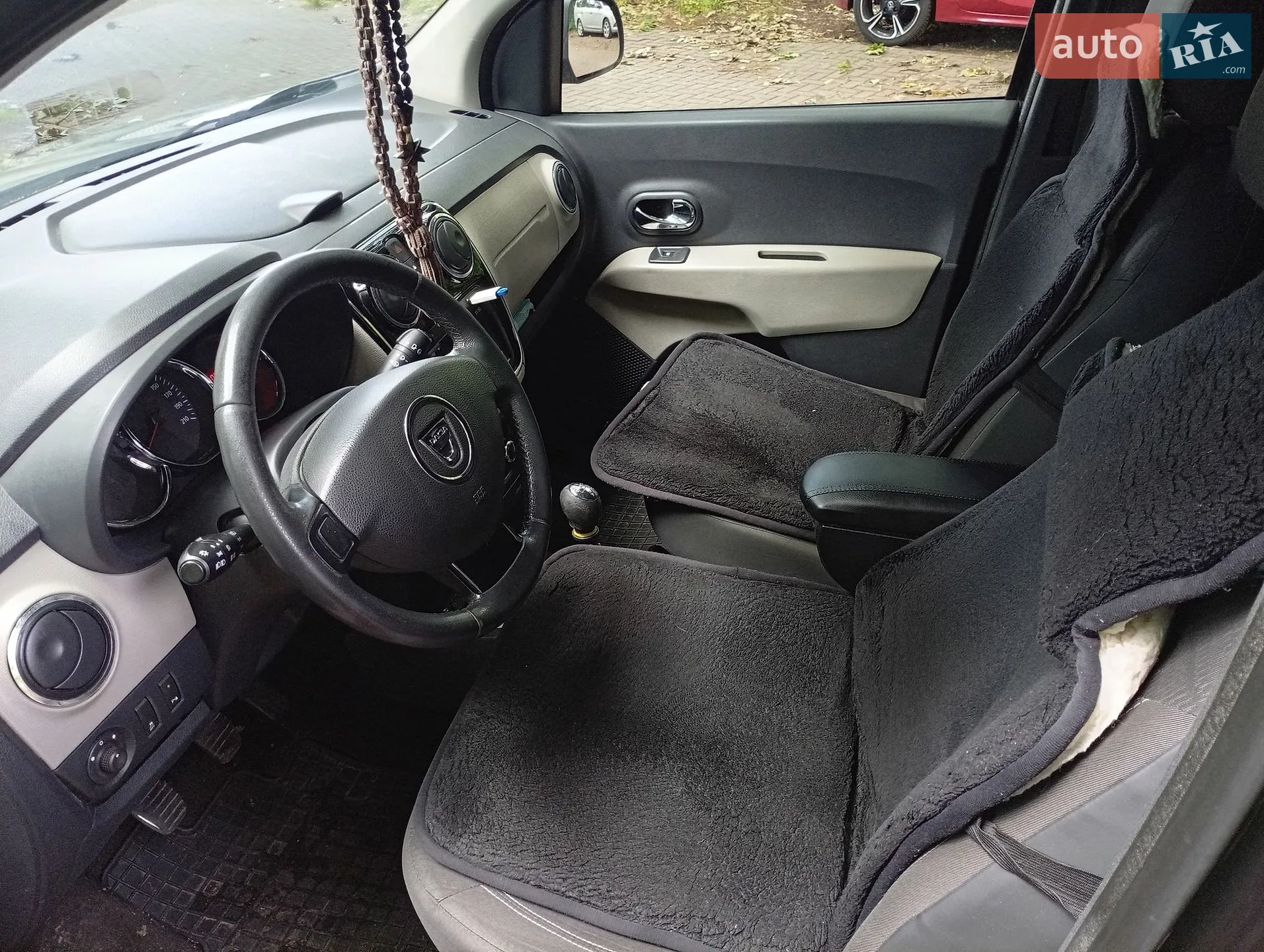 2013 Dacia Lodgy - мініатюра 7