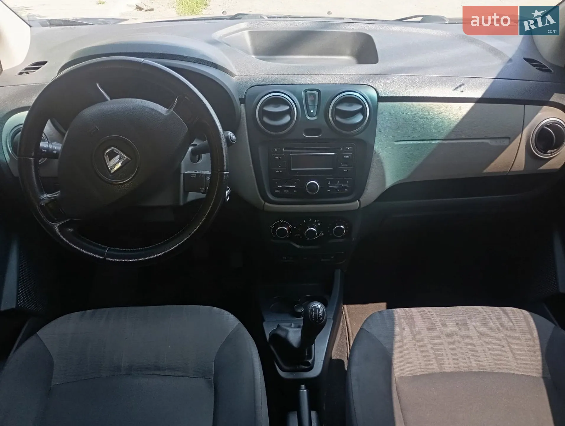 2014 Dacia Lodgy - мініатюра 6