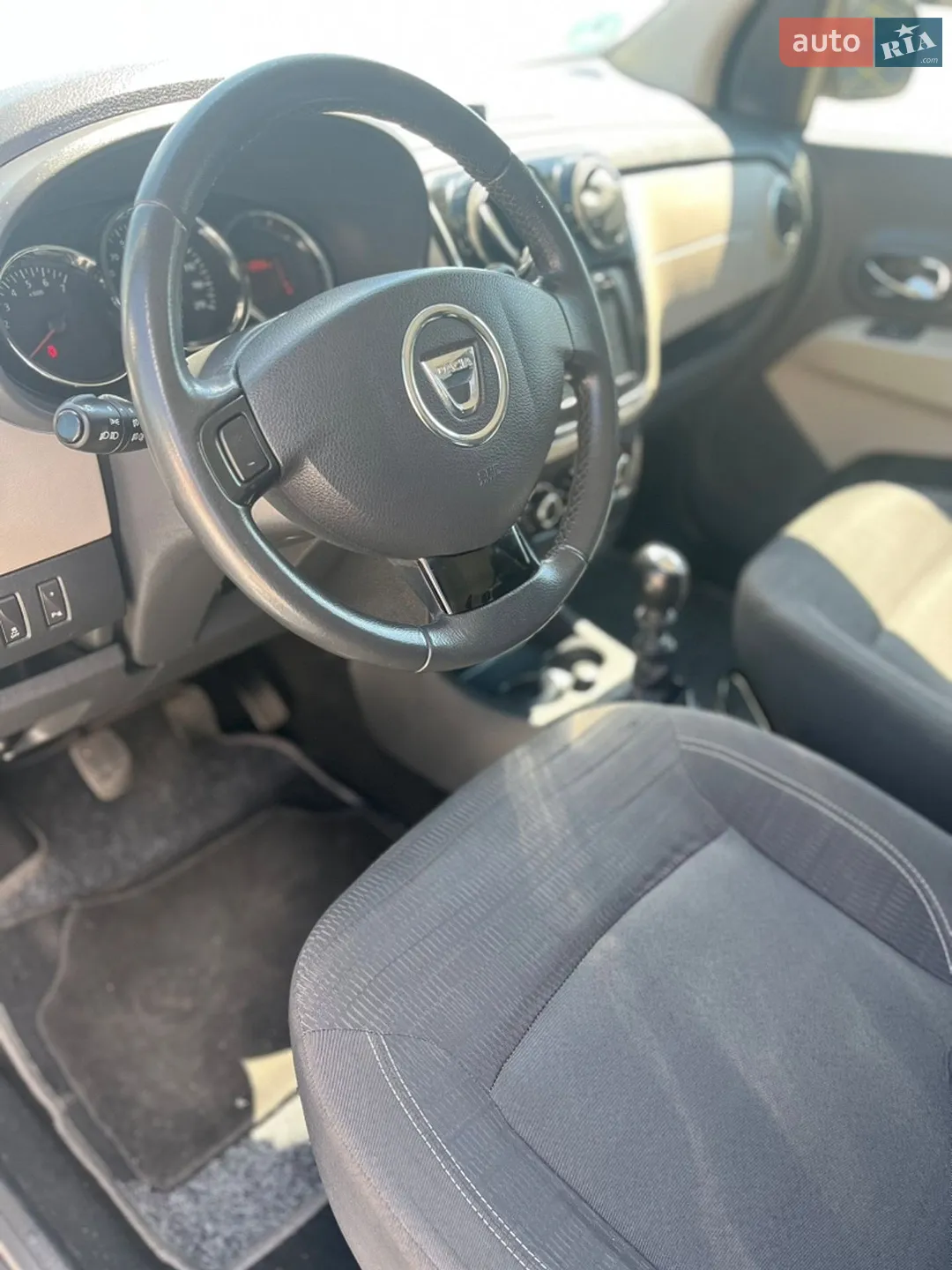 2013 Dacia Lodgy - мініатюра 13