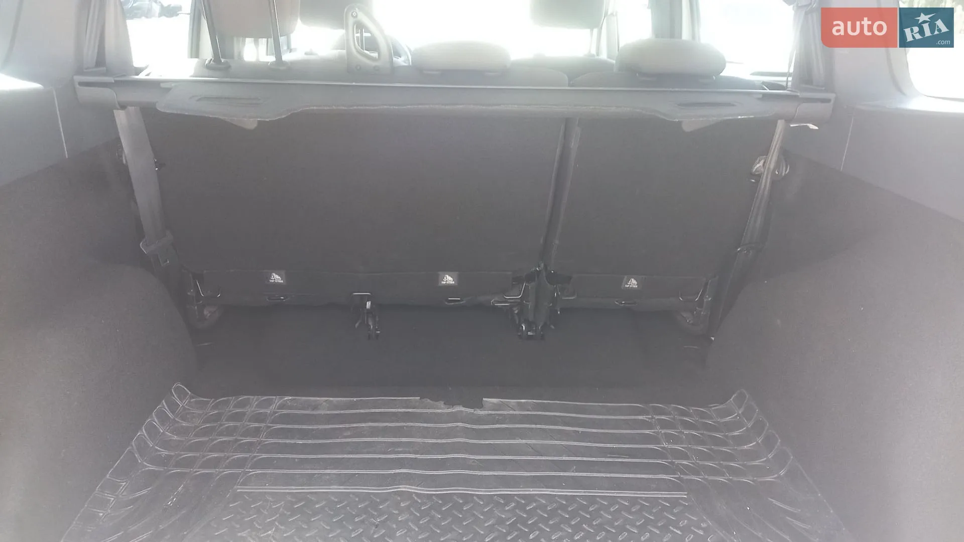2012 Dacia Lodgy - мініатюра 13