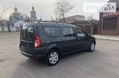 Універсал Dacia Logan MCV 2011 в 