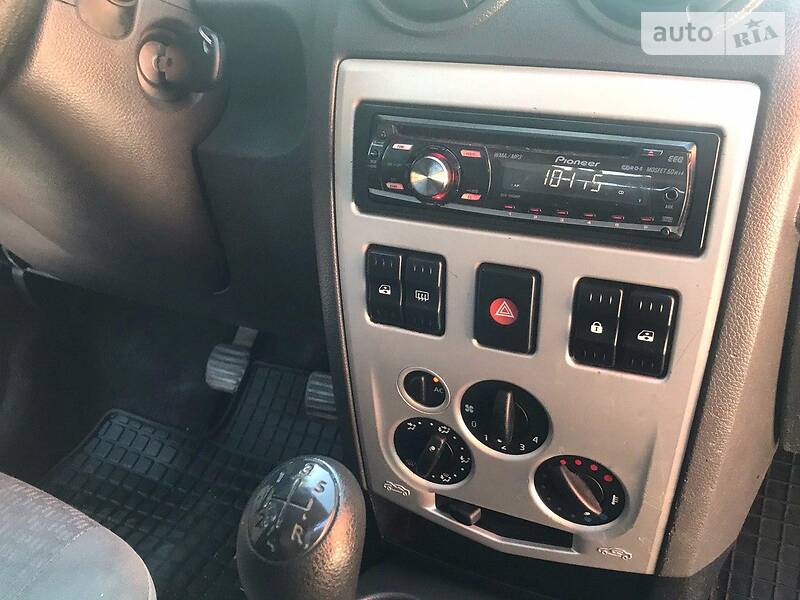 Універсал Dacia Logan MCV 2008 в Дніпрі