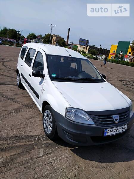 Універсал Dacia Logan MCV 2011 в 