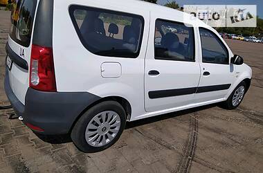 Універсал Dacia Logan MCV 2011 в 