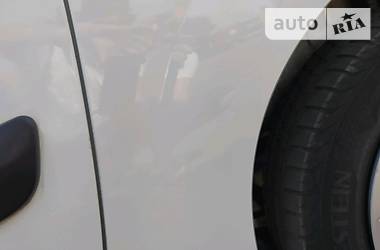 Універсал Dacia Logan MCV 2011 в 