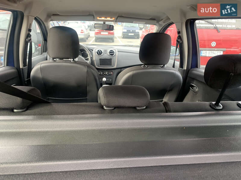 Универсал Dacia Logan MCV 2013 в Киеве