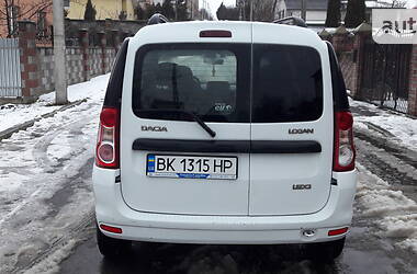Универсал Dacia Logan MCV 2011 в Ровно