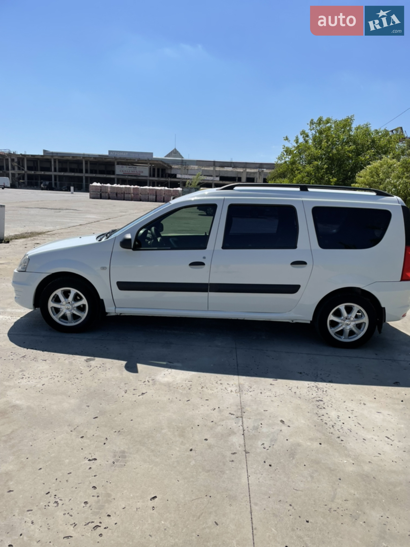 2012 Dacia Logan - мініатюра 7