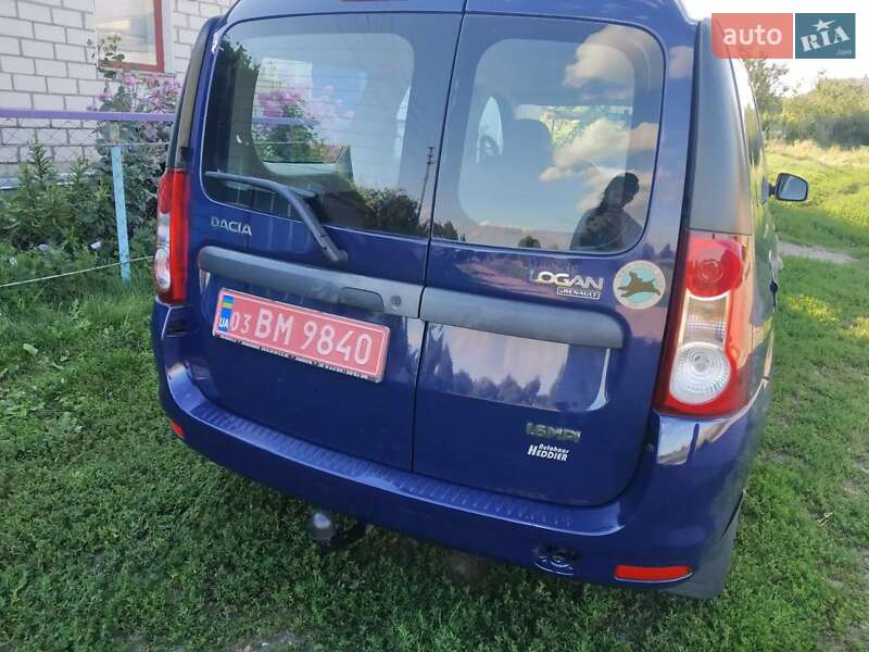 Универсал Dacia Logan MCV 2009 в Глухове