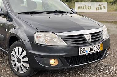 Универсал Dacia Logan MCV 2009 в 
