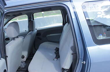Минивэн Dacia Logan MCV 2008 в 