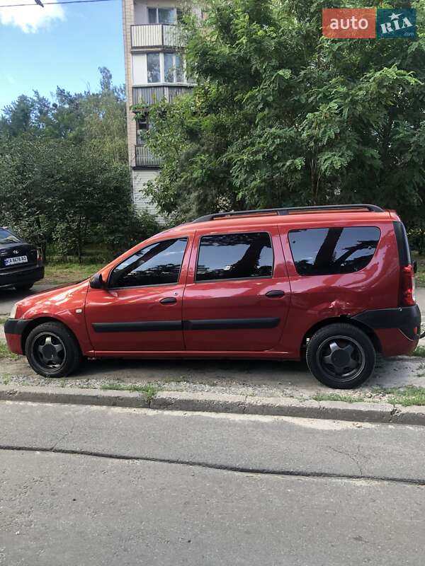 Универсал Dacia Logan MCV 2007 в Киеве