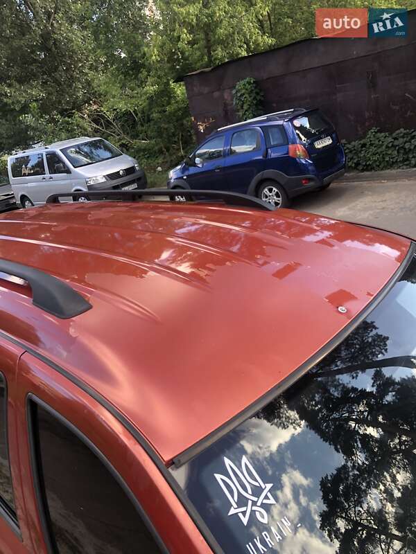 Универсал Dacia Logan MCV 2007 в Киеве