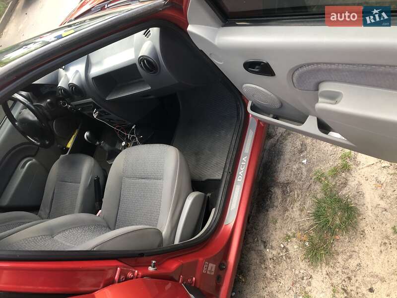 Универсал Dacia Logan MCV 2007 в Киеве