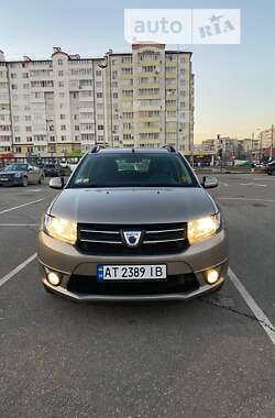 Універсал Dacia Logan MCV 2014 в Івано-Франківську