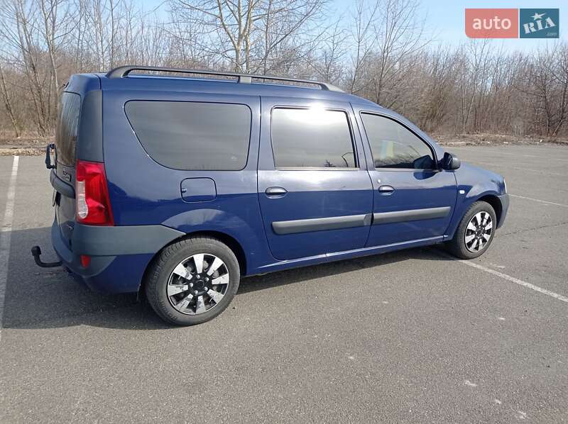 Универсал Dacia Logan MCV 2007 в Бахмаче