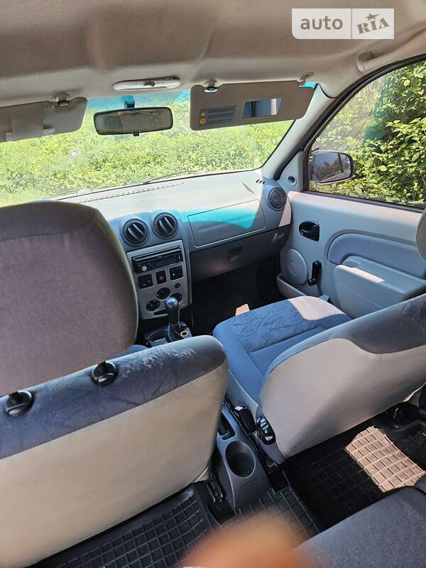 Универсал Dacia Logan MCV 2009 в Житомире фото 9 Универсал Dacia Logan MCV 2009 в Житомире