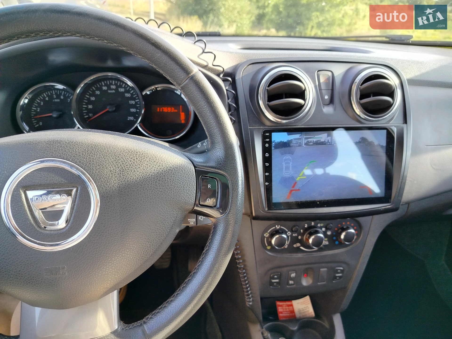 2015 Dacia Logan - мініатюра 21