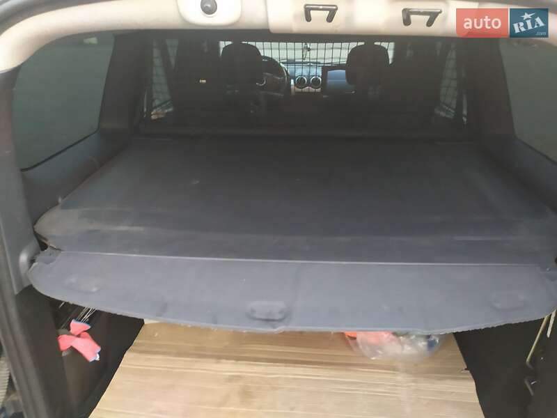 Универсал Dacia Logan MCV 2009 в Сумах