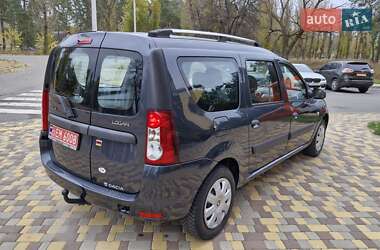 Универсал Dacia Logan MCV 2012 в Чернигове