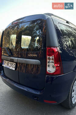 Универсал Dacia Logan MCV 2012 в Ромнах