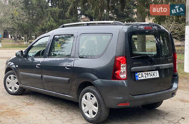 Універсал Dacia Logan MCV 2011 в Умані