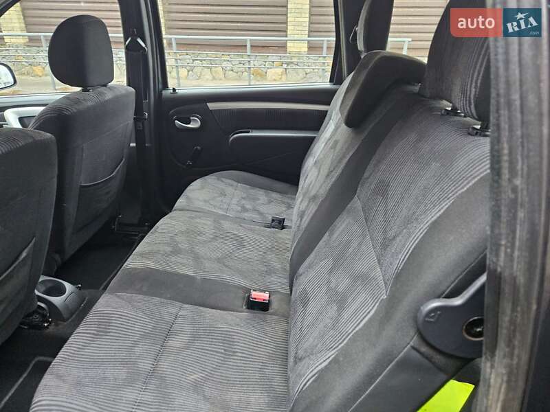 Універсал Dacia Logan MCV 2009 в Вінниці