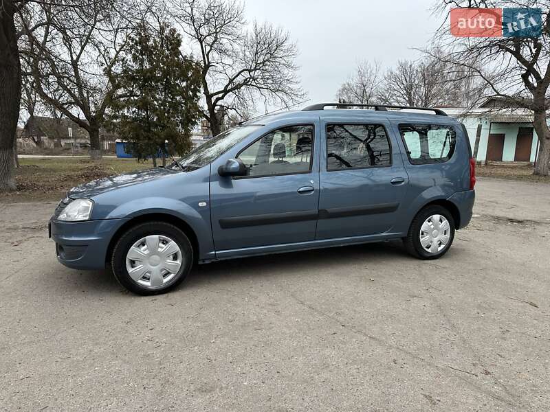 Универсал Dacia Logan MCV 2009 в Сумах