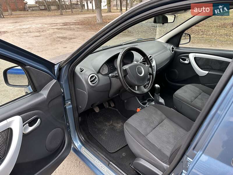 Универсал Dacia Logan MCV 2009 в Сумах