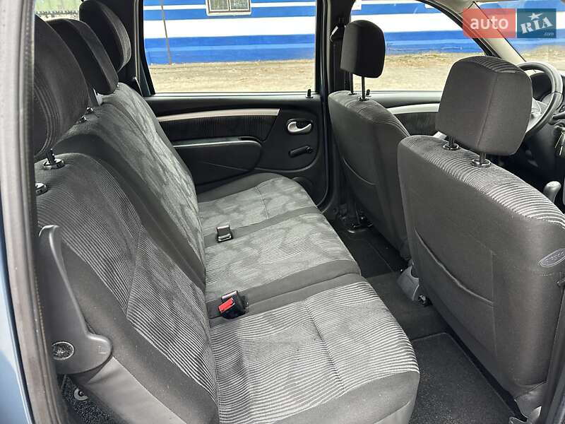Универсал Dacia Logan MCV 2009 в Сумах