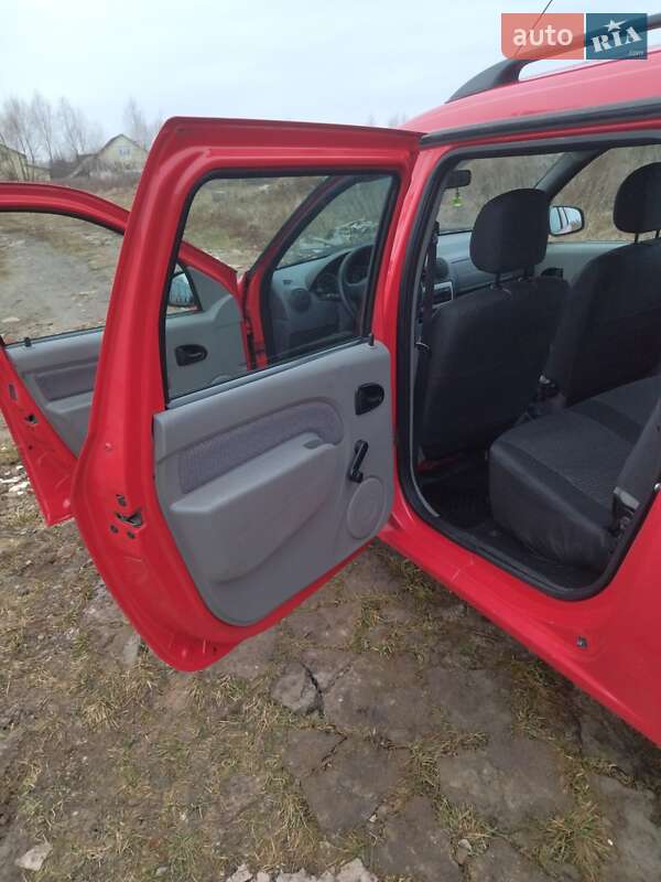 Універсал Dacia Logan MCV 2008 в Борисполі