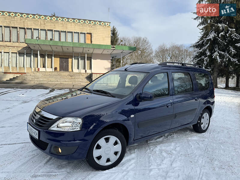 Универсал Dacia Logan MCV 2009 в Умани