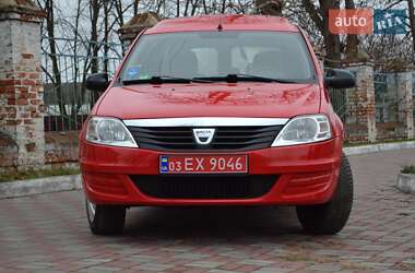 Универсал Dacia Logan MCV 2011 в Хороле