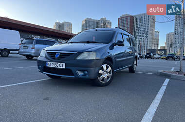 Универсал Dacia Logan MCV 2008 в Киеве