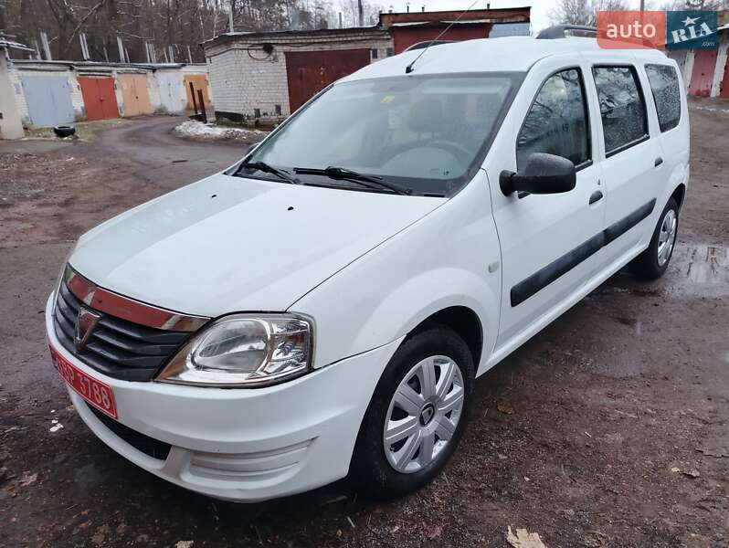 Универсал Dacia Logan MCV 2012 в Чернигове